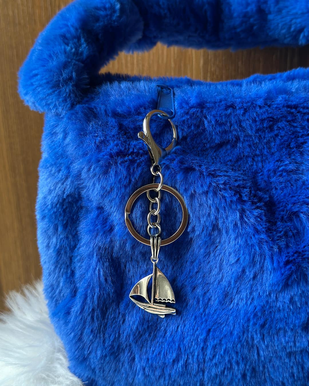 Luxury Yacht Silver Charm